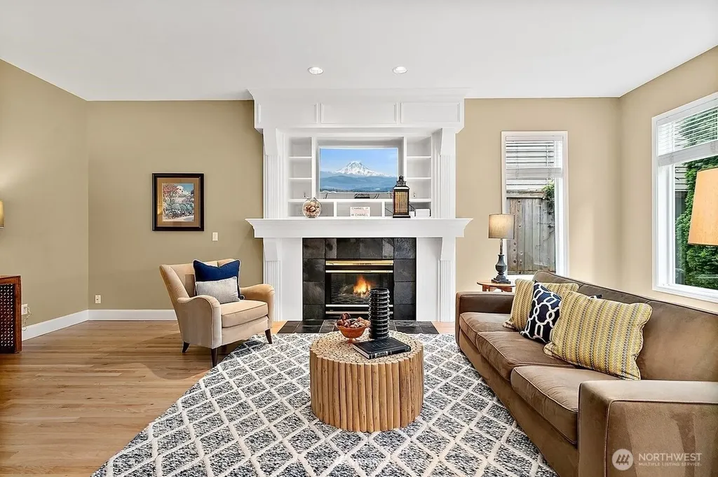 24504 SE 3rd Court Sammamish WA 98074