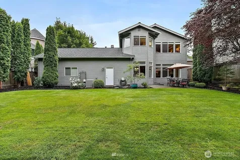 24504 SE 3rd Court Sammamish WA 98074