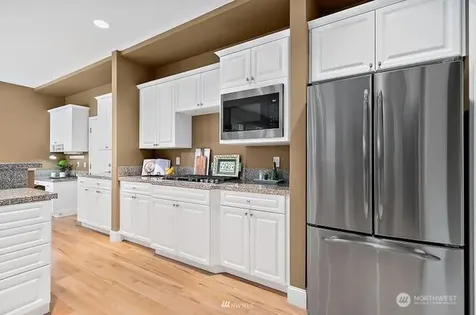 24504 SE 3rd Court Sammamish WA 98074