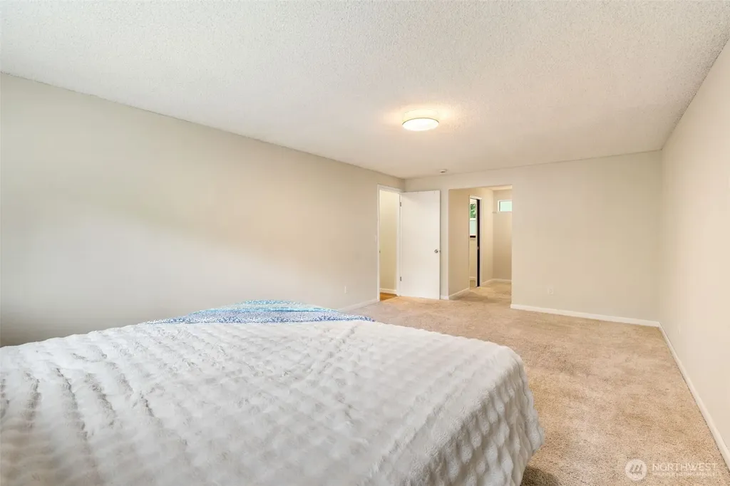 6328 Tralee Drive NW Olympia WA 98502