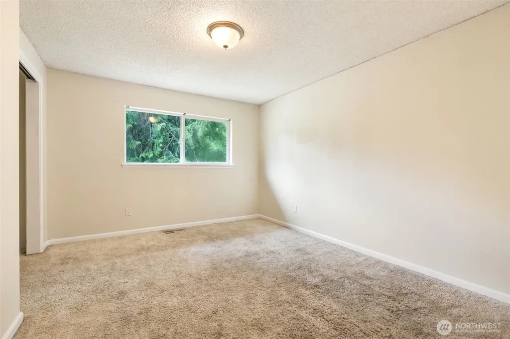 6328 Tralee Drive NW Olympia WA 98502