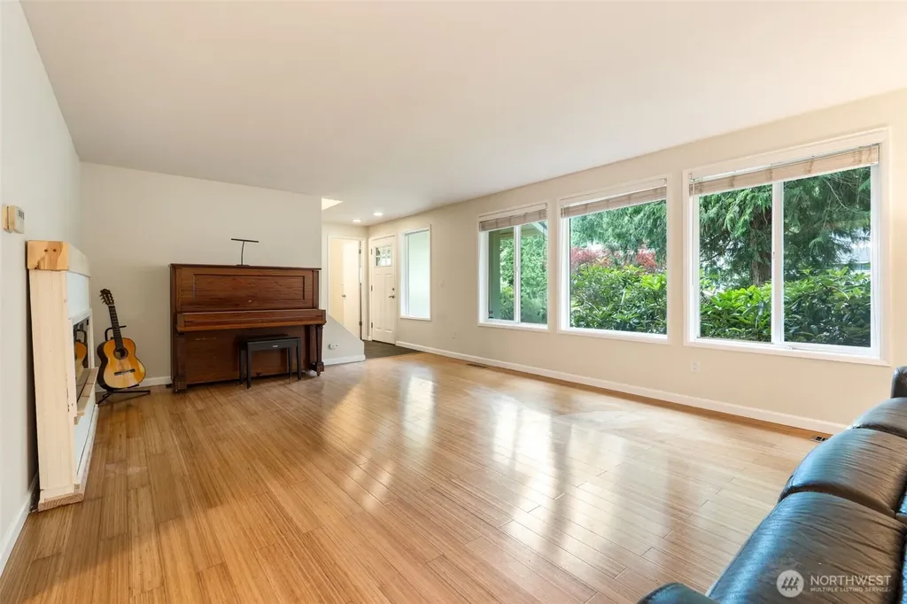 6328 Tralee Drive NW Olympia WA 98502