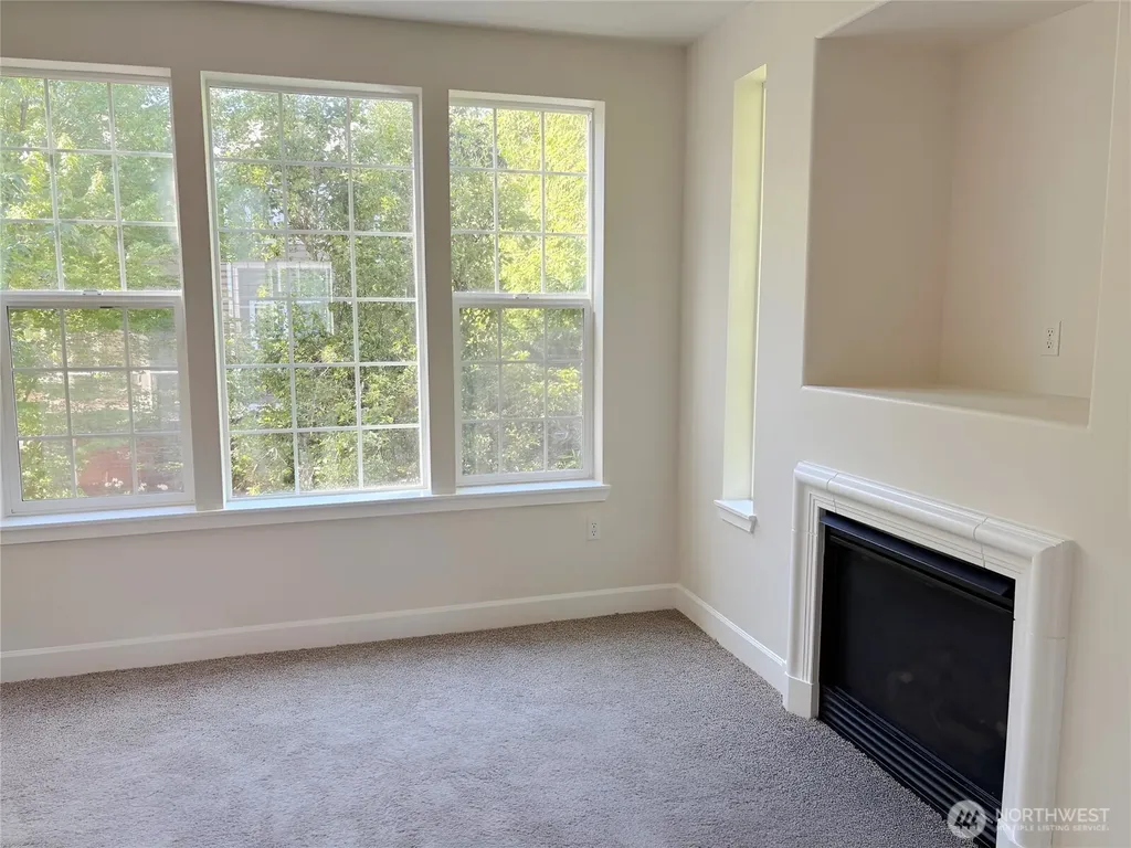 11023 SE 240th Street Kent WA 98031