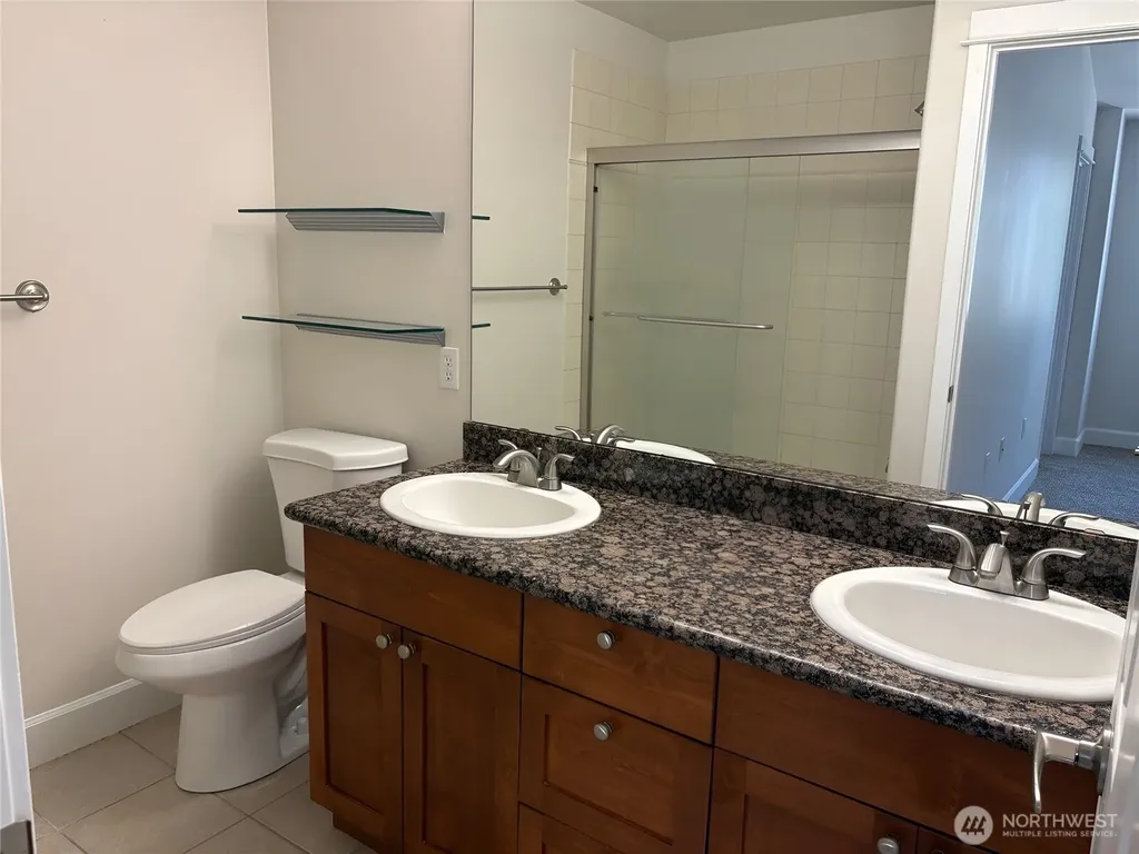 11023 SE 240th Street Kent WA 98031