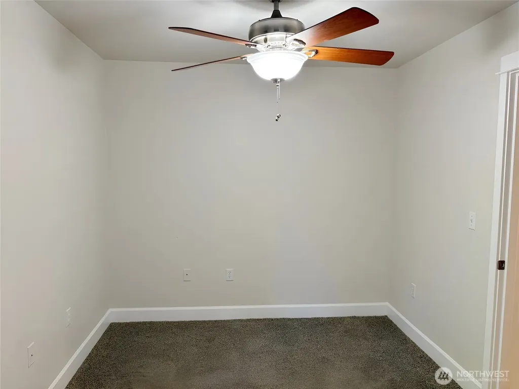 11023 SE 240th Street Kent WA 98031