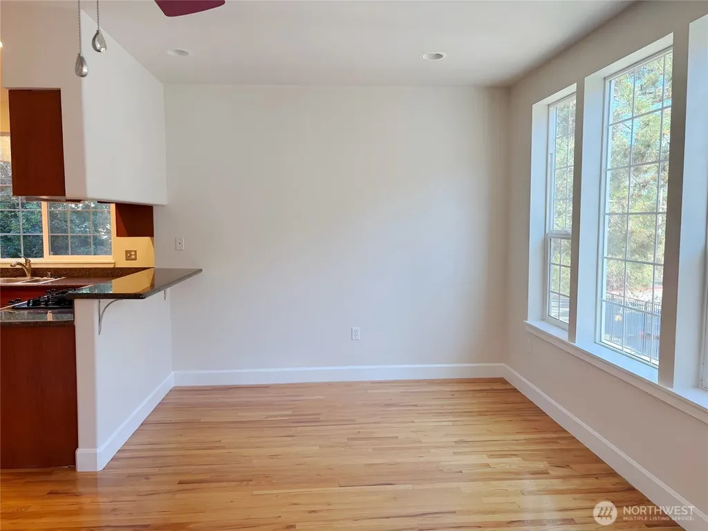 11023 SE 240th Street Kent WA 98031