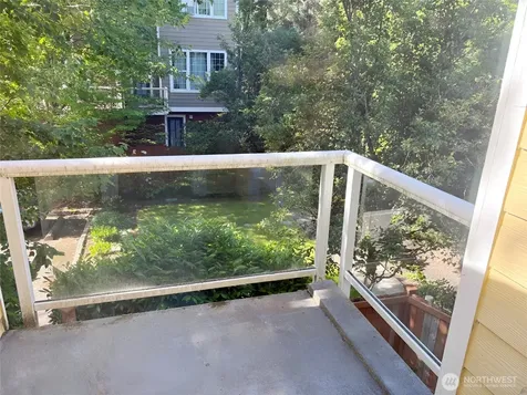 11023 SE 240th Street Kent WA 98031