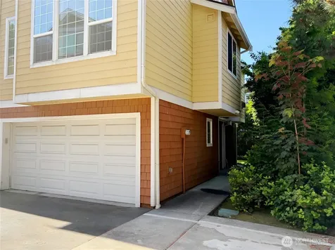 11023 SE 240th Street Kent WA 98031