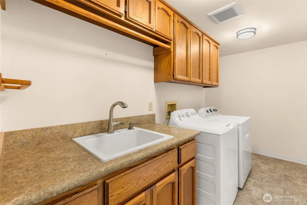 2315 Buckingham Drive SE Olympia WA 98501