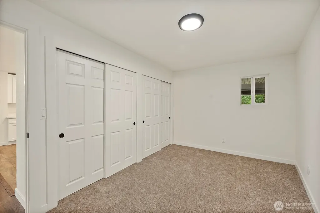 8811 SW Wildwood Avenue Lakewood WA 98498