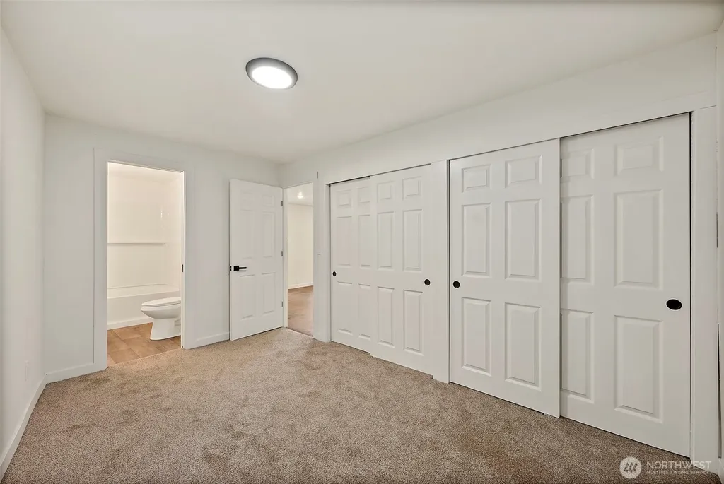 8811 SW Wildwood Avenue Lakewood WA 98498