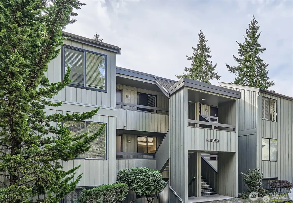 3518 109th Place NE Bellevue WA 98004