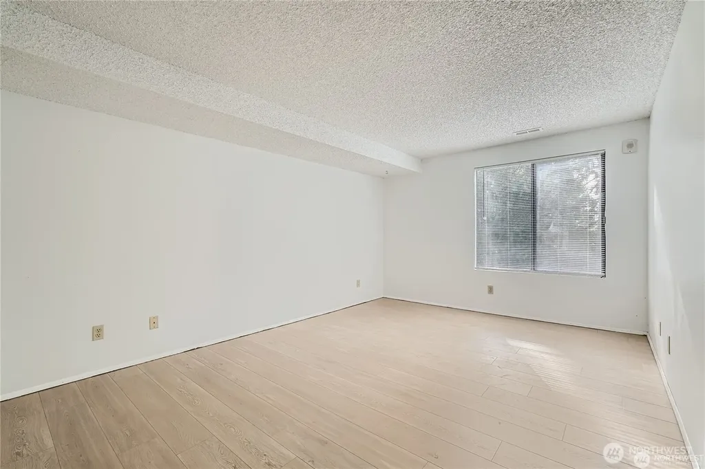 3518 109th Place NE Bellevue WA 98004