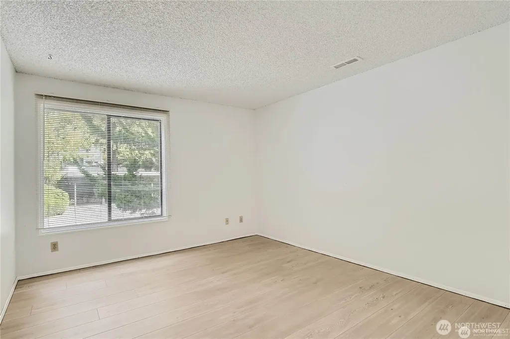 3518 109th Place NE Bellevue WA 98004