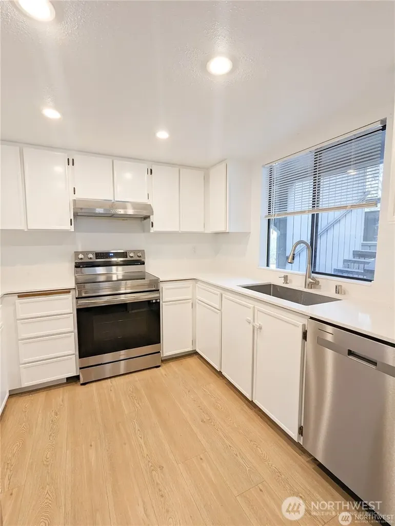 3518 109th Place NE Bellevue WA 98004