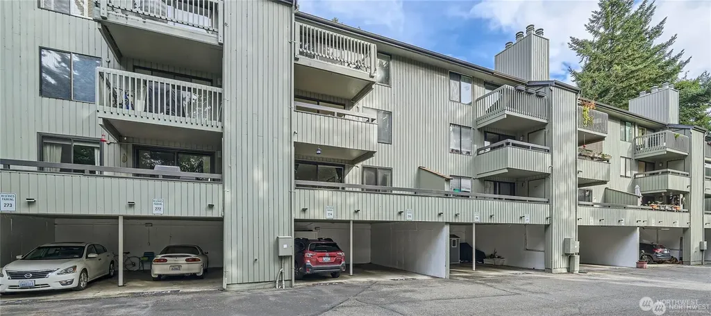 3518 109th Place NE Bellevue WA 98004