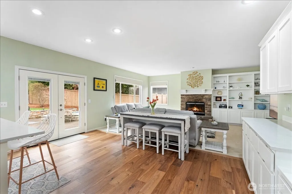 7041 Eagle Lake Drive SE Snoqualmie WA 98065