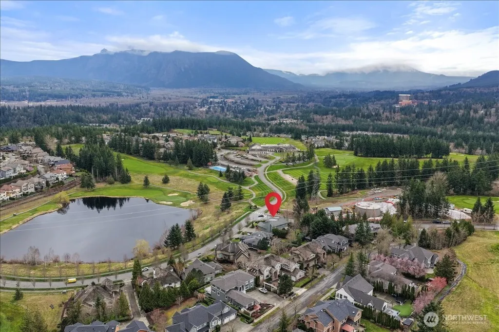 7041 Eagle Lake Drive SE Snoqualmie WA 98065