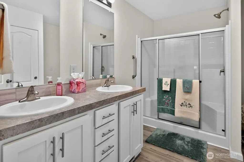 894 N Iris Avenue Sequim WA 98382