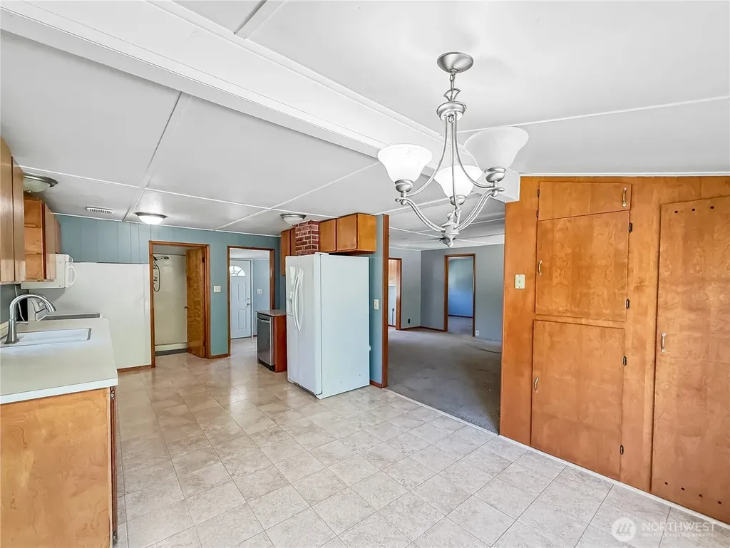 702 Martin Street Steilacoom WA 98388