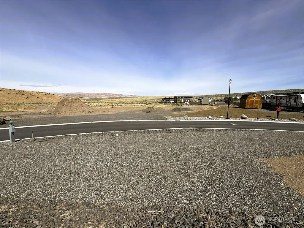 1769 Naches Wenas Road Selah WA 98942