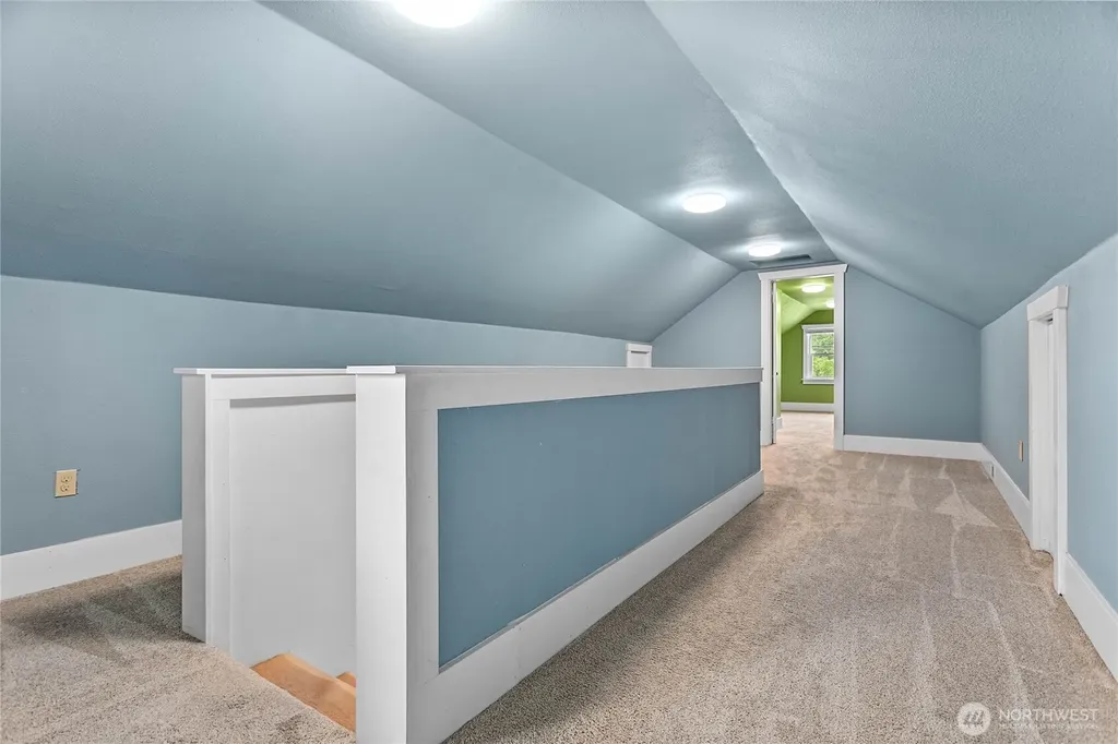 1224 Grant Bellingham WA 98225