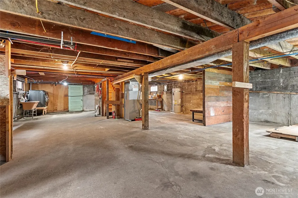 1224 Grant Bellingham WA 98225