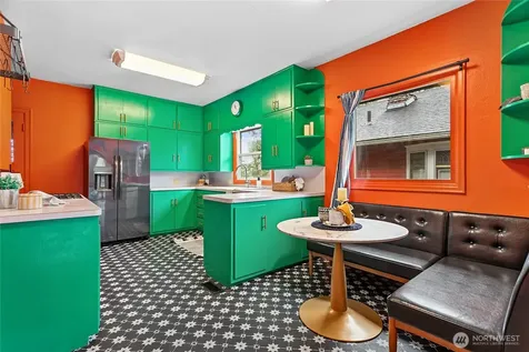 1224 Grant Bellingham WA 98225