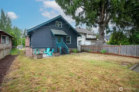 1224 Grant Bellingham WA 98225