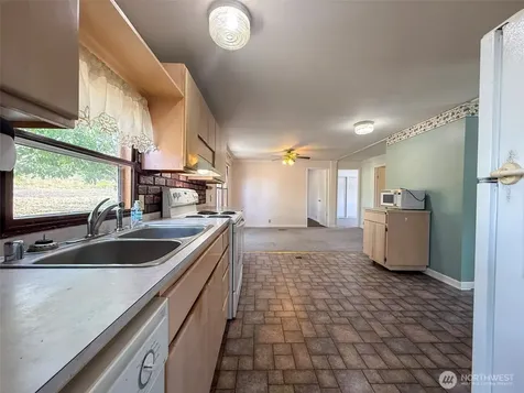 406 Kendall Street Riverside WA 98849