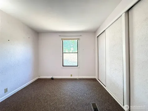 406 Kendall Street Riverside WA 98849