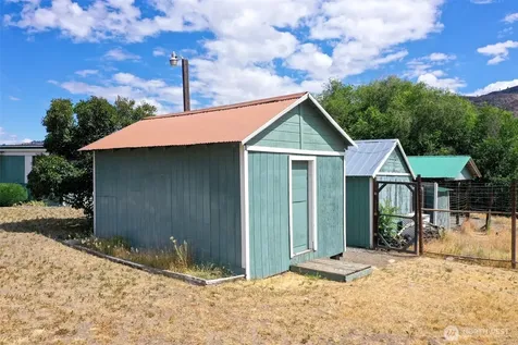 406 Kendall Street Riverside WA 98849