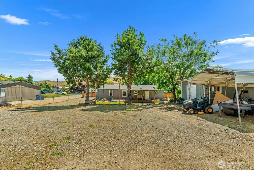 1612 Britini Drive Wenatchee WA 98801