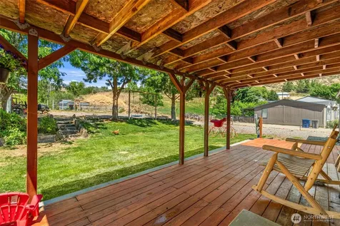 1612 Britini Drive Wenatchee WA 98801