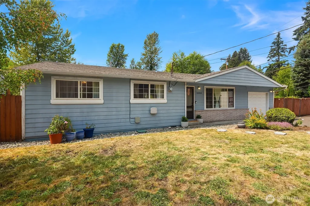 21010 22nd Avenue W Lynnwood WA 98036