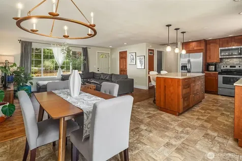 21010 22nd Avenue W Lynnwood WA 98036