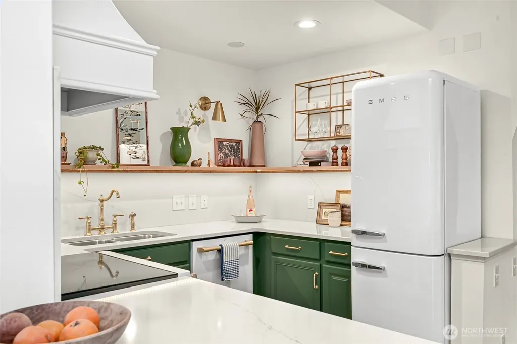 1134 Finnegan Way Bellingham WA 98225