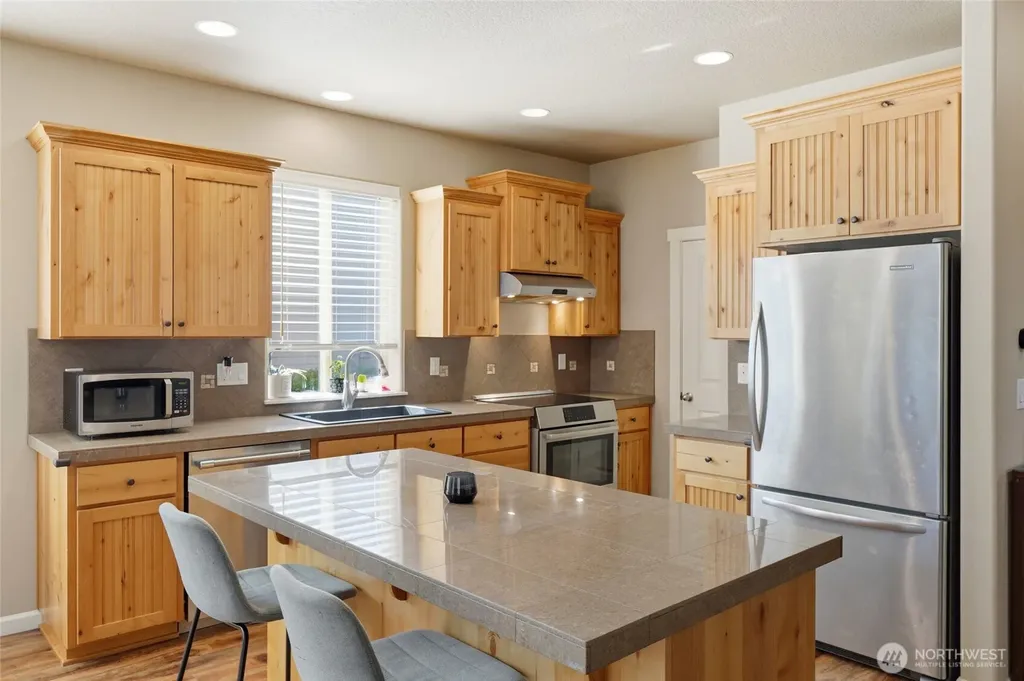 3805 NW 122nd Street Vancouver WA 98685
