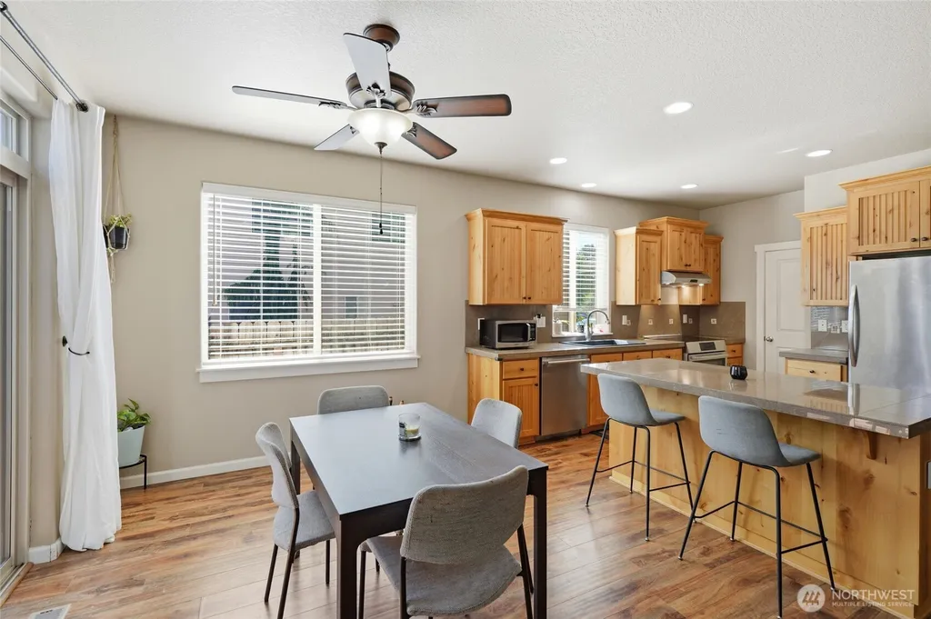 3805 NW 122nd Street Vancouver WA 98685