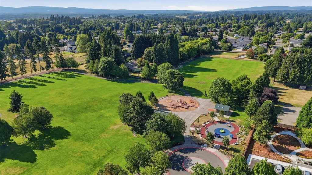 3805 NW 122nd Street Vancouver WA 98685