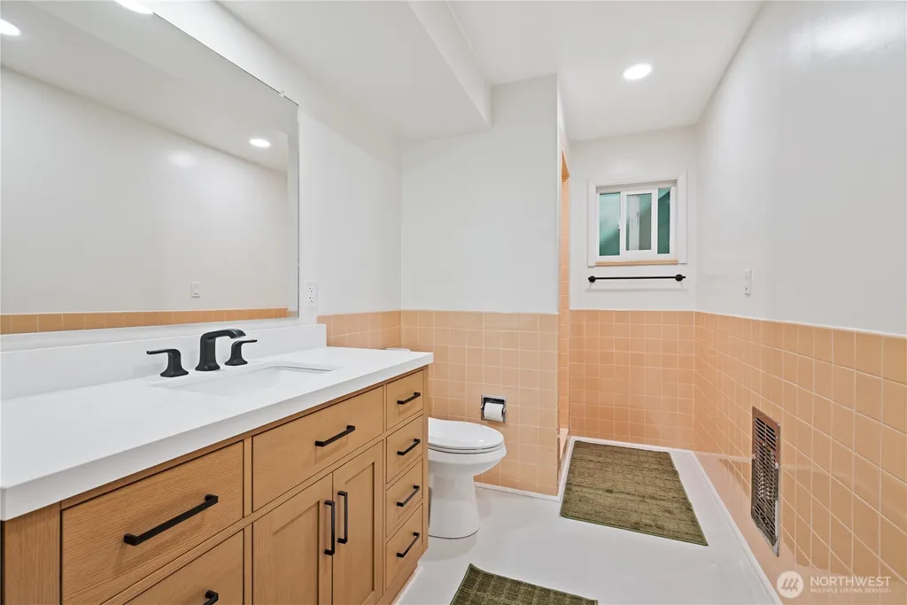 1408 20th Avenue Longview WA 98632