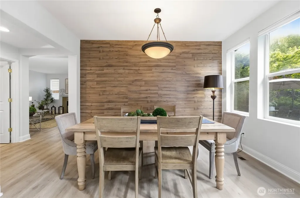 1403 240th Way SE Sammamish WA 98075