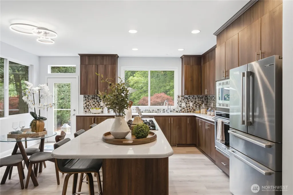 1403 240th Way SE Sammamish WA 98075