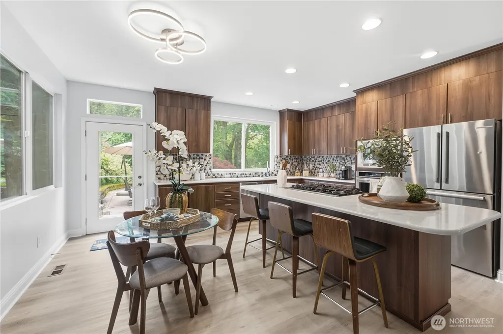 1403 240th Way SE Sammamish WA 98075
