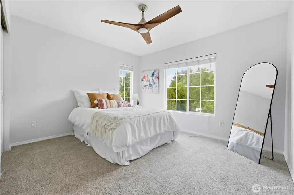 1403 240th Way SE Sammamish WA 98075