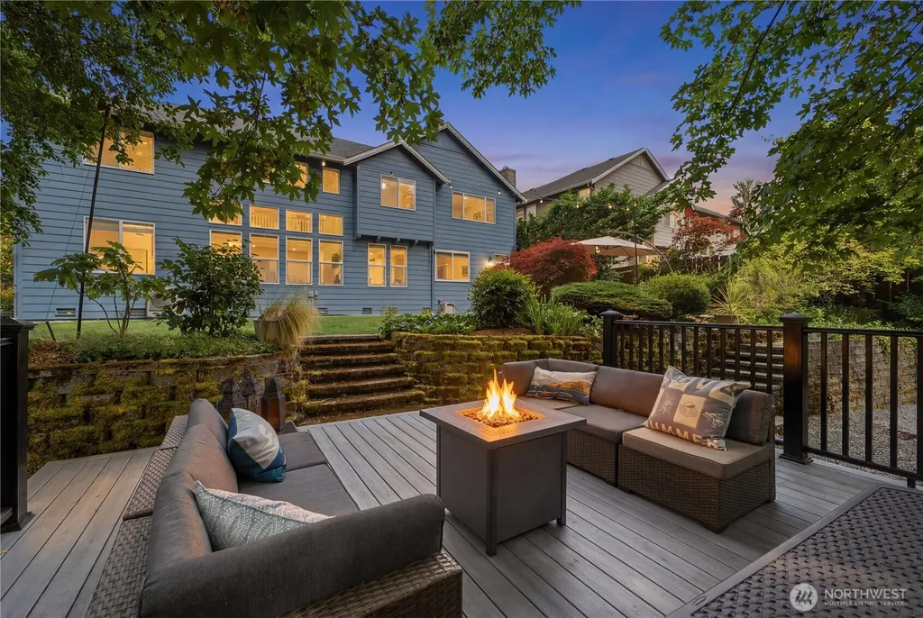 1403 240th Way SE Sammamish WA 98075