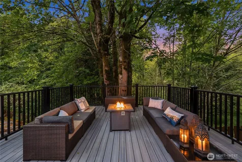 1403 240th Way SE Sammamish WA 98075