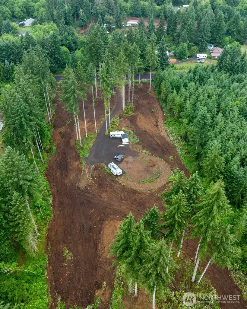 254 Calvin Road Onalaska WA 98570