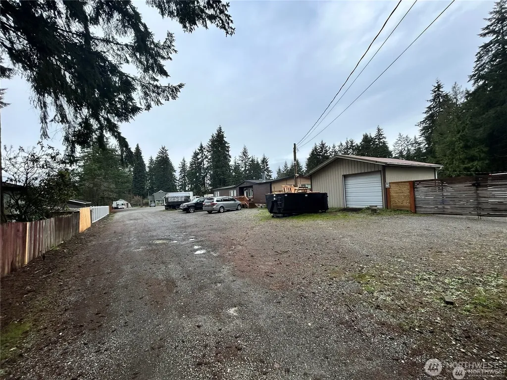 5013 80th Street E Tacoma WA 98443