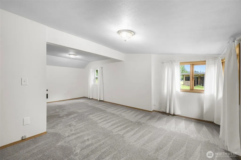 12826 228th Street NE Arlington WA 98223